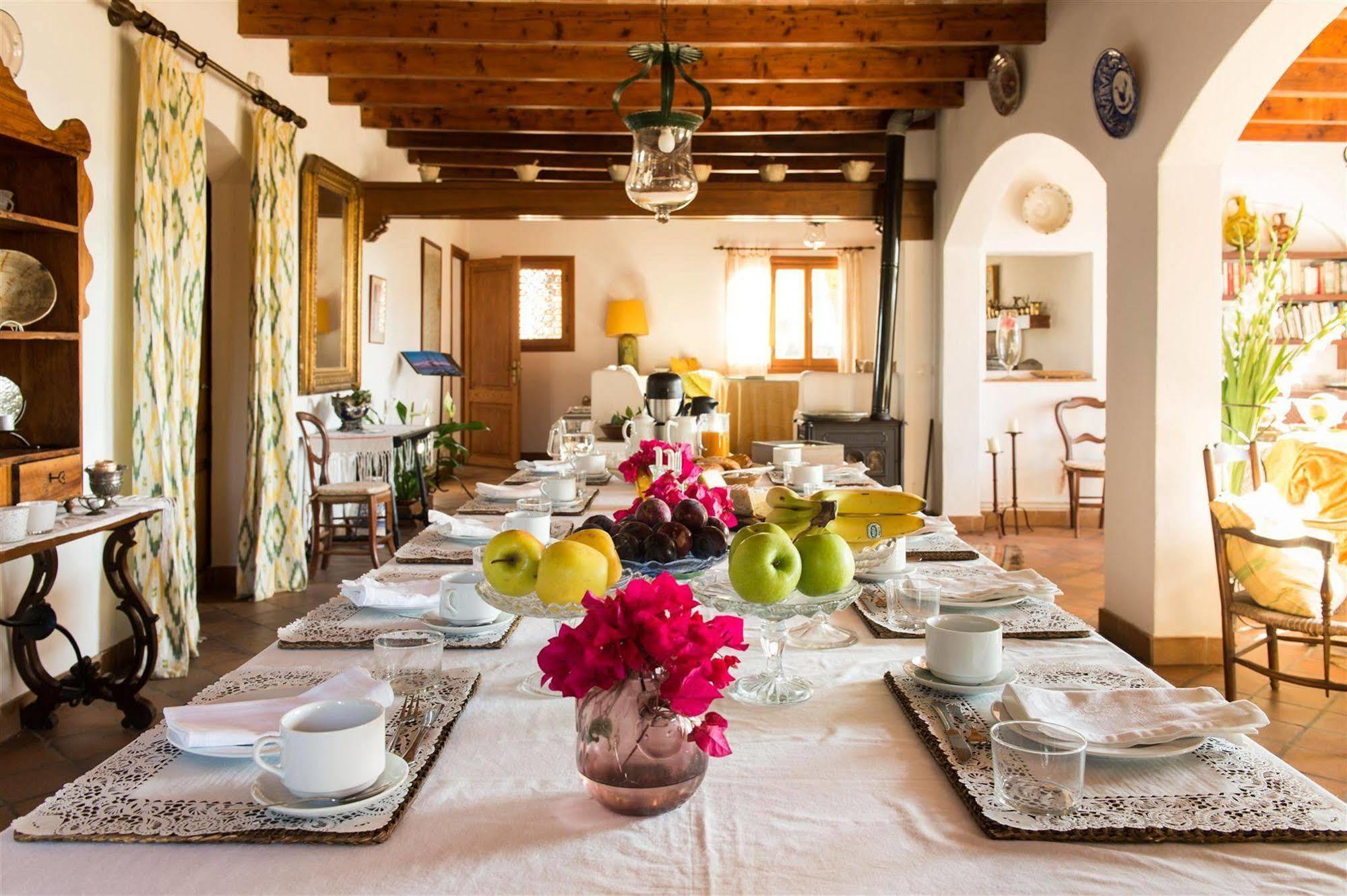 Hotel Rural Can Feliu Porreres Bagian luar foto